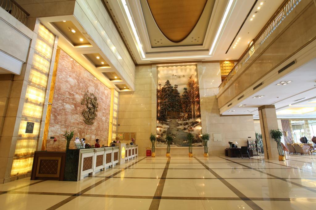 Milky Way Hotel Harbin Exterior photo